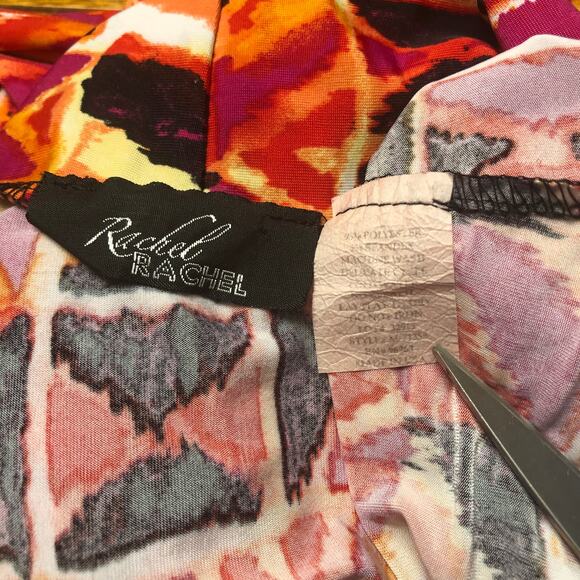 Rachel Rachel Slinky Blouse Sleeveless V Neck Geometric Motif Size Small - Picture 6 of 8